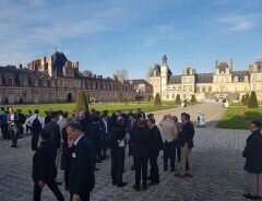 The Château de Fontainebleau: transports